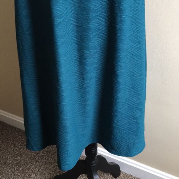 Motherhood Maternity Dress Medium Blue Green - Picture 3 of 5